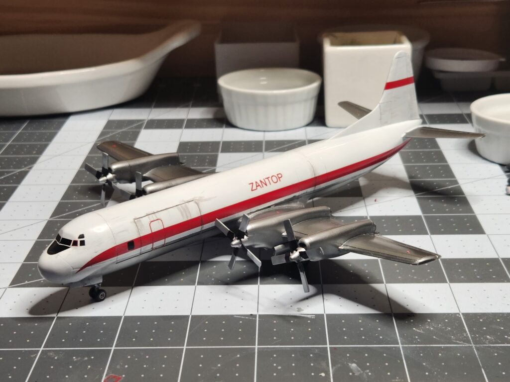 Minicraft L-188 Electra 1/144